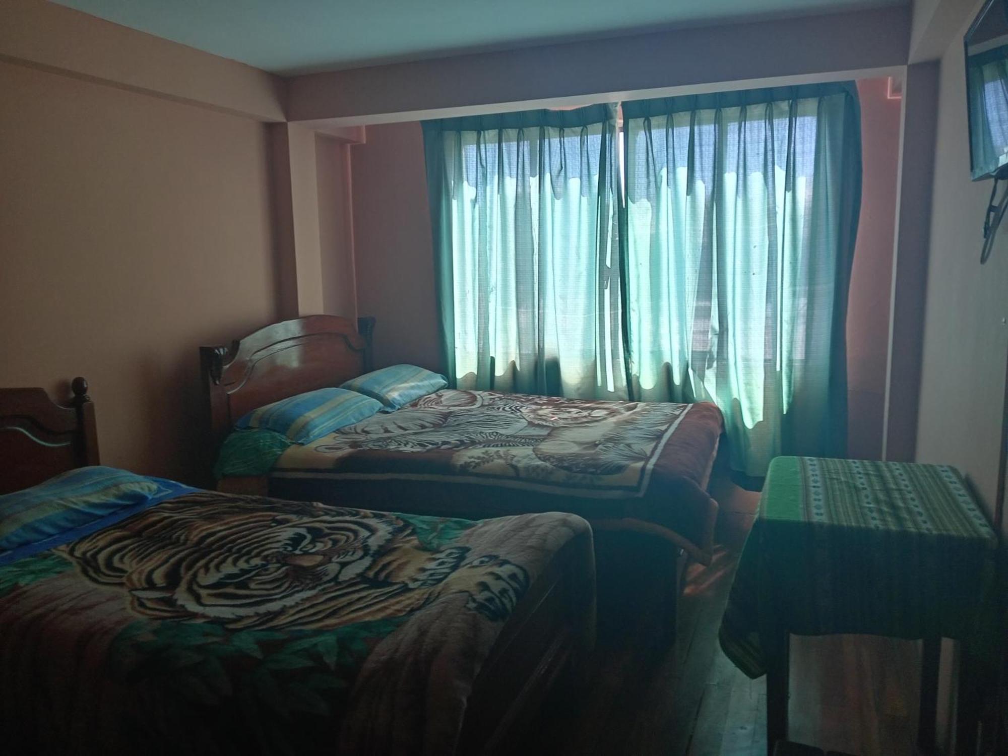 Manco Kapac Hotel Копакабана Екстериор снимка
